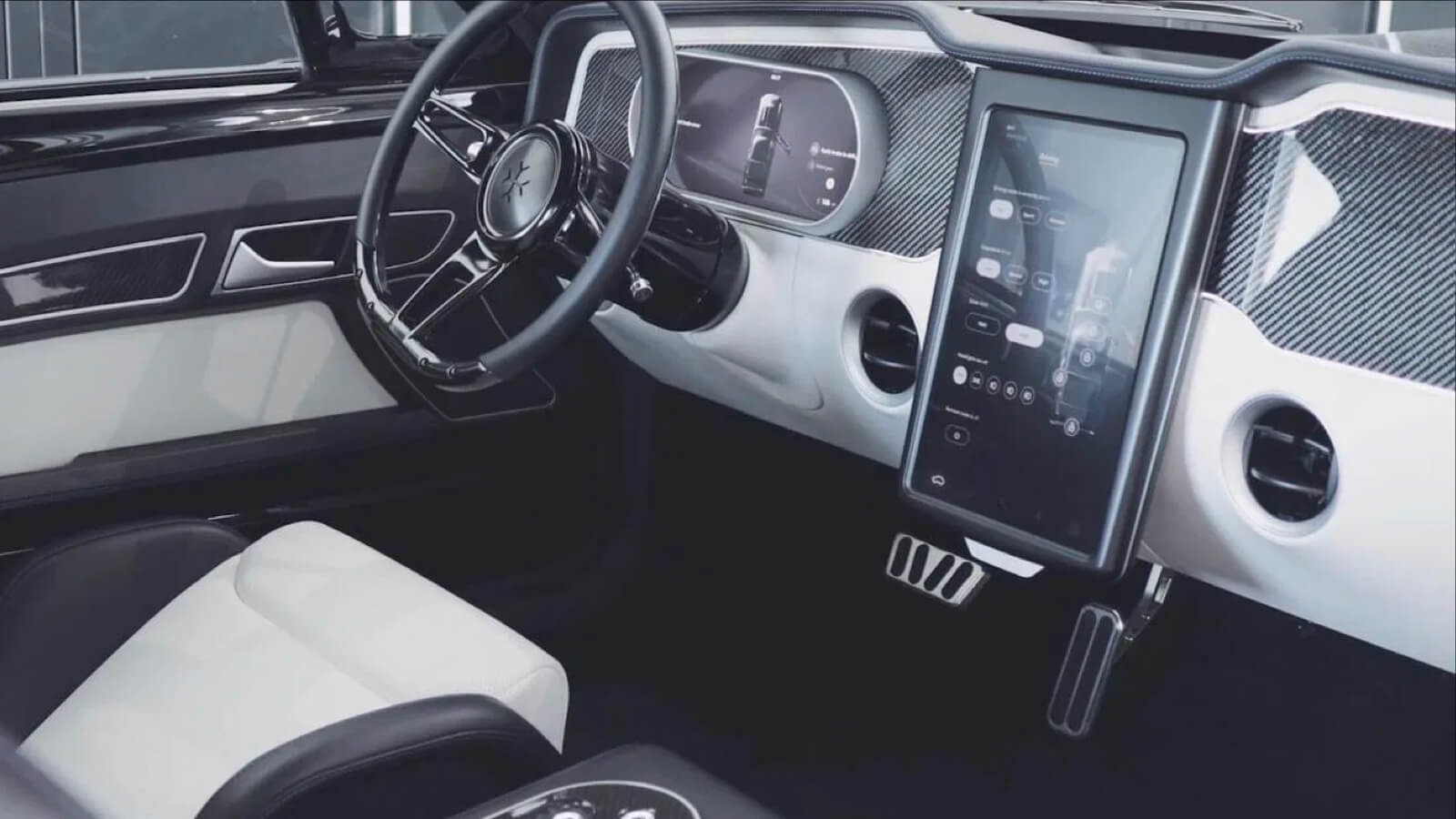 Charge Cars Mustang Digital User Interface HMI